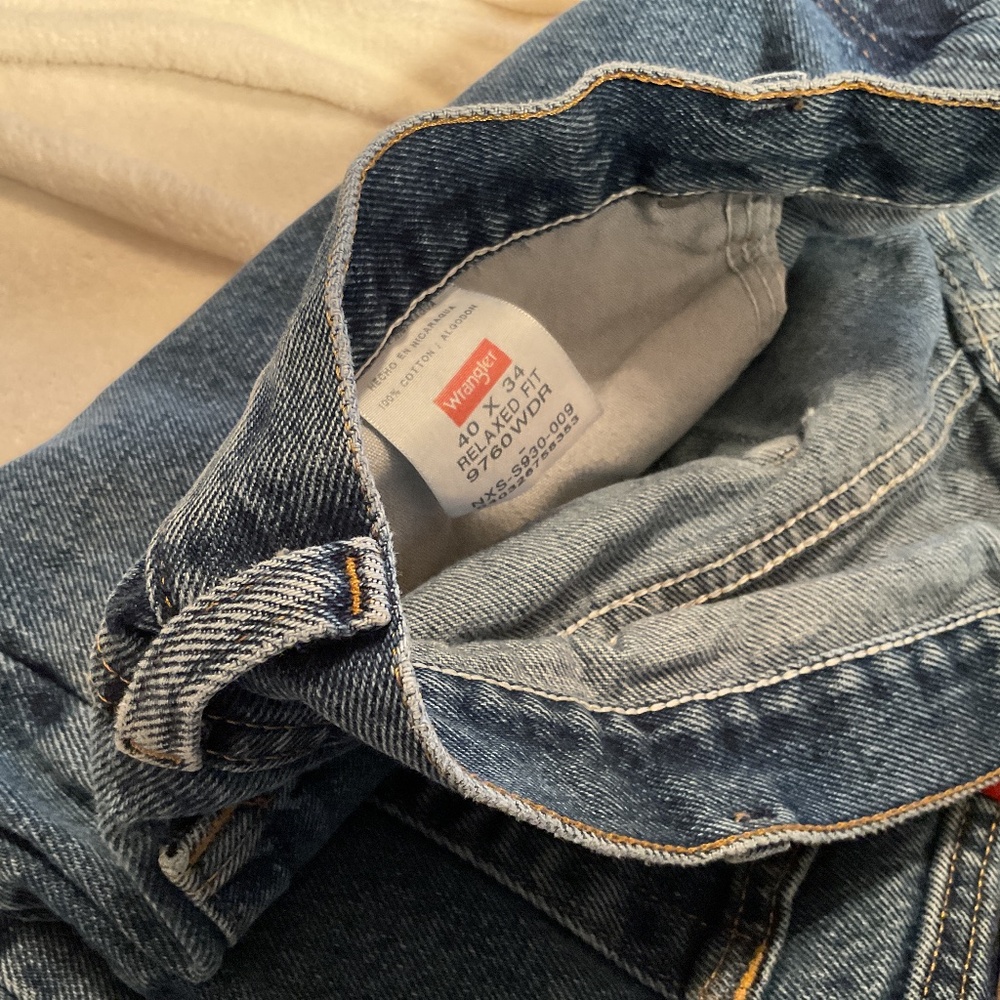 NWOT size 40 x34 jeans
